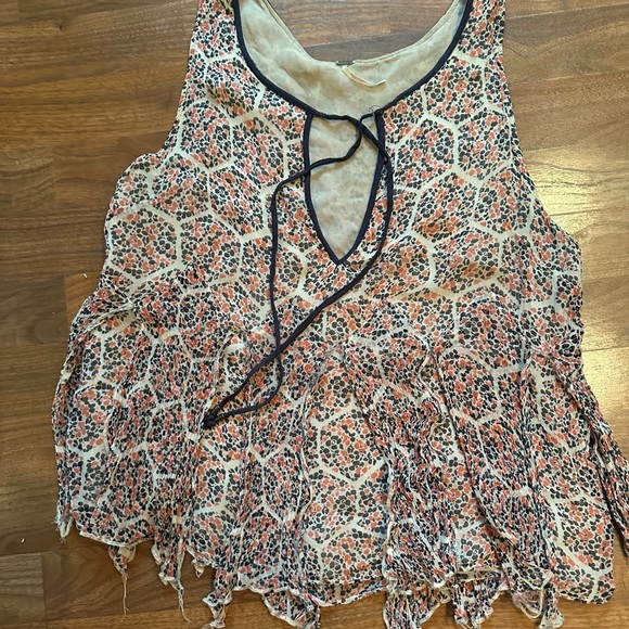 Free People, Floral Tops, Size Large - Picture 4 of 7